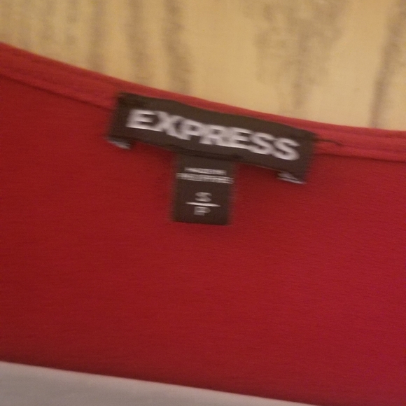 Express Top - Picture 6 of 7